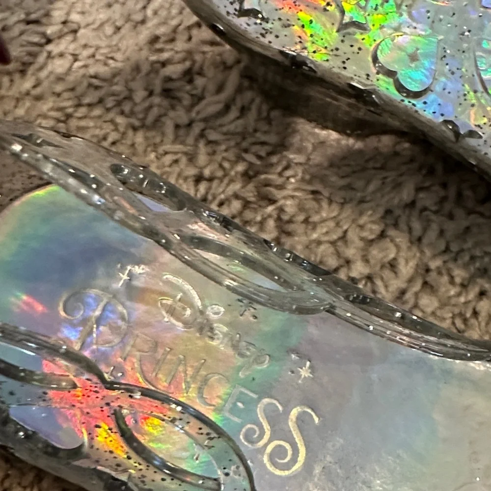 Disney Princess Silver Girl’s Shoes with Rhinestone Bow